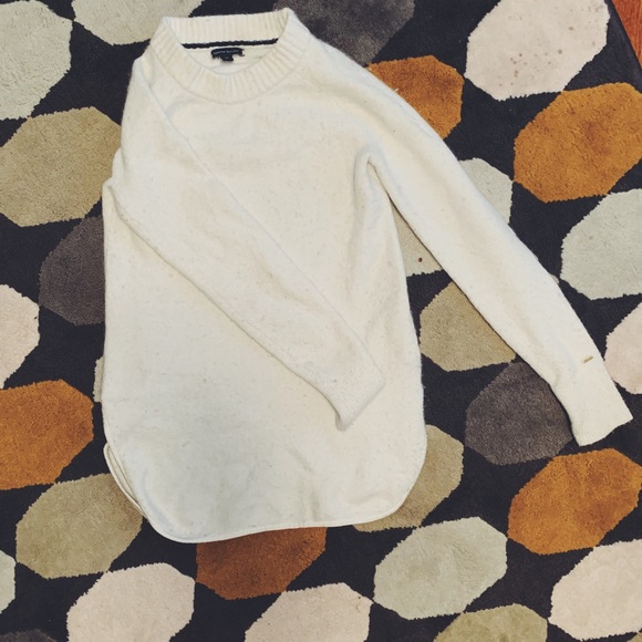 Tommy Hilfiger Sweaters - Tommy Hilfiger white sweater